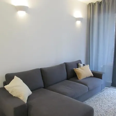 Apartment Family *
